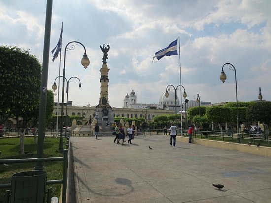 Plaza Libertad image