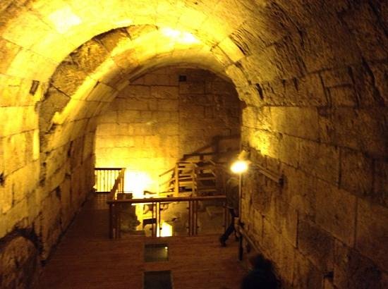 The Western Wall Tunnels image