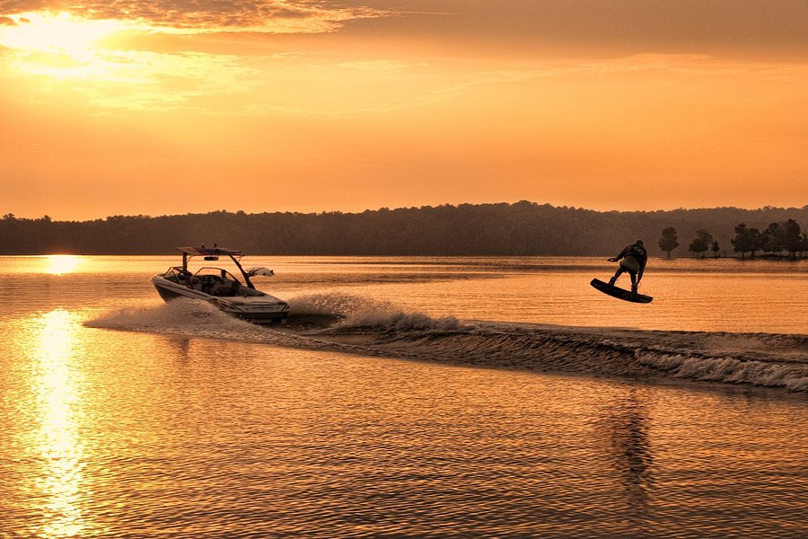 Cairns Wakeboarding image