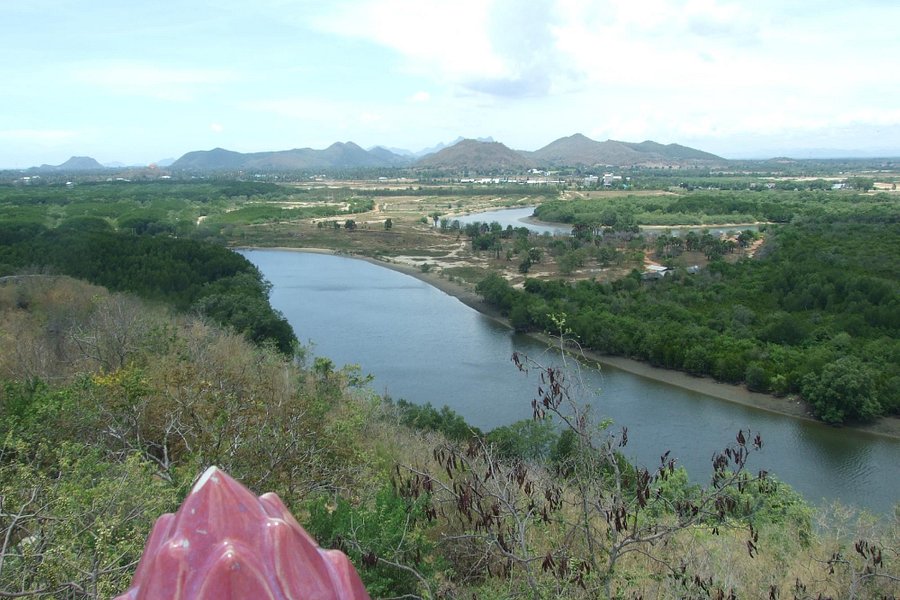 Pranburi River image