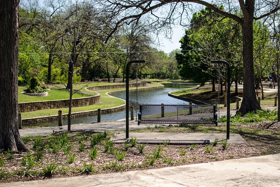 The Rose Gardens of Farmers Branch image