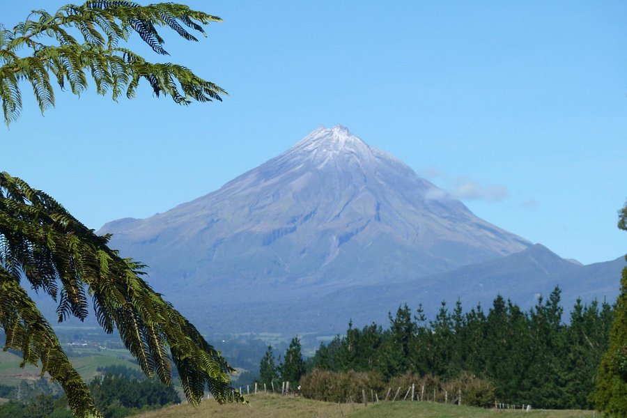 Mount Taranaki image