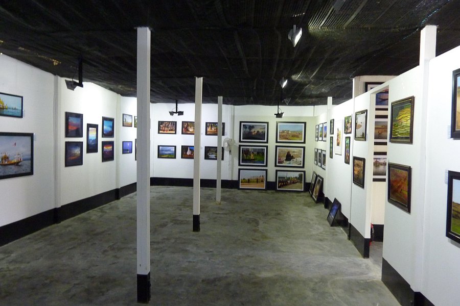 Gallery 19 image