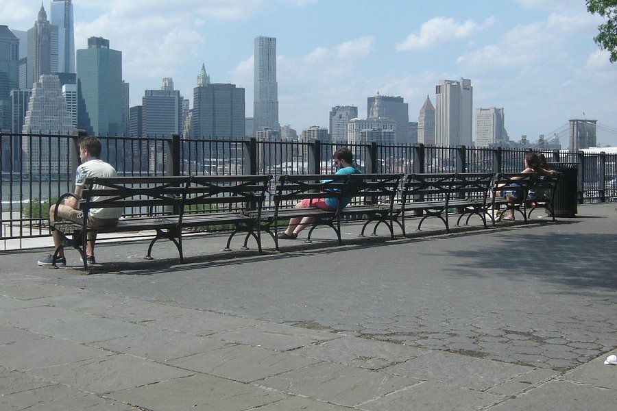 Brooklyn Heights Promenade image