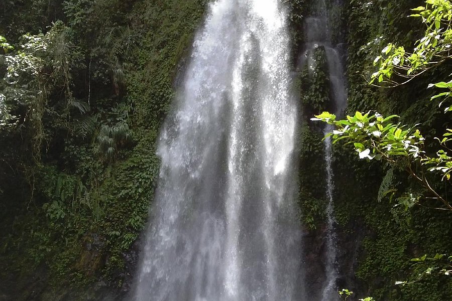 Ulan-Ulan Falls image