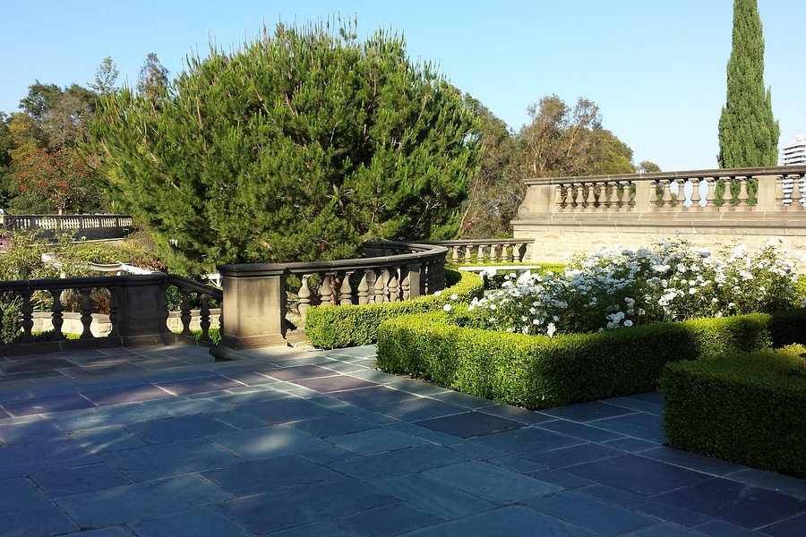 Greystone Mansion and Park image