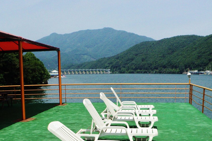 Cheongpyeong Lake image