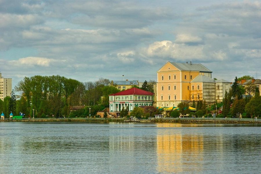 Ternopil Castle image