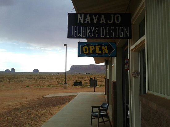 Navajo Jewelry and Design image
