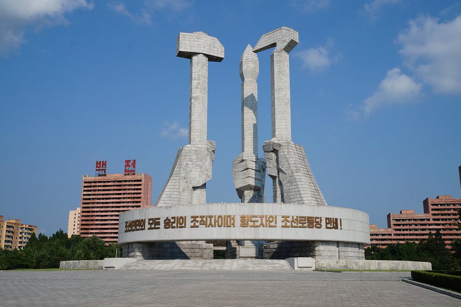 Monument to the Korean Workers Party image