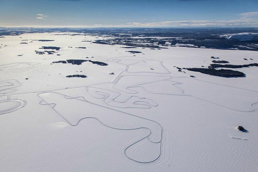Lapland Ice Driving image