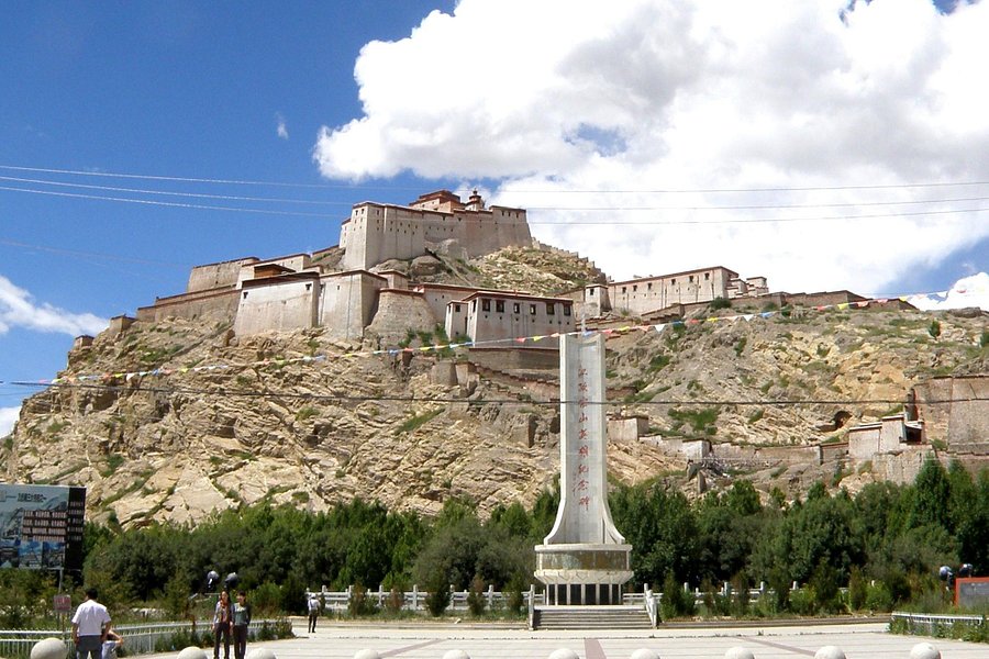 Dzong Fortress image