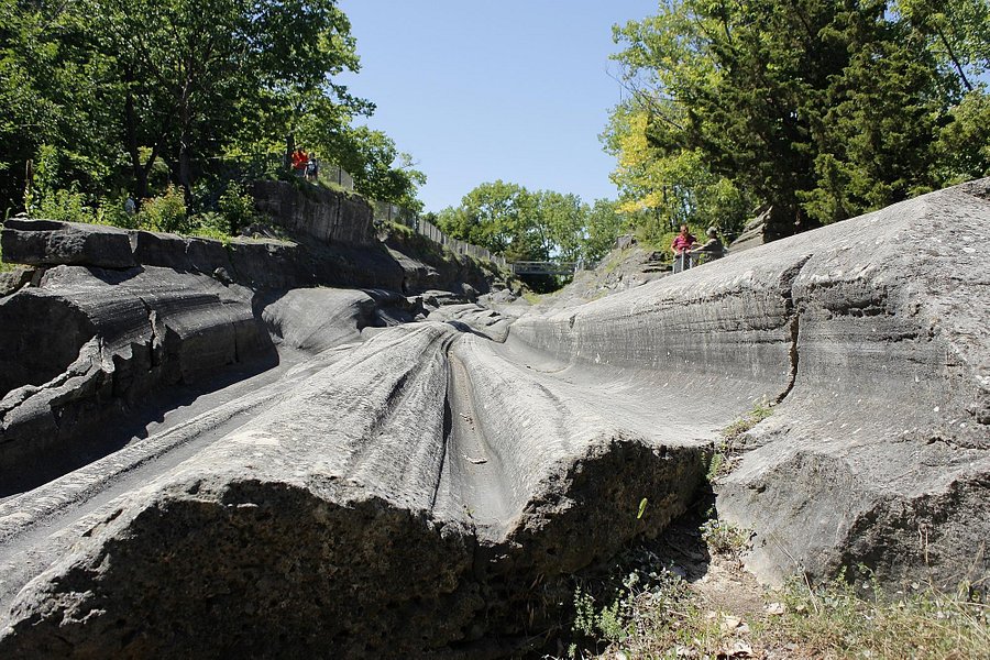 Glacial Grooves State Memorial image