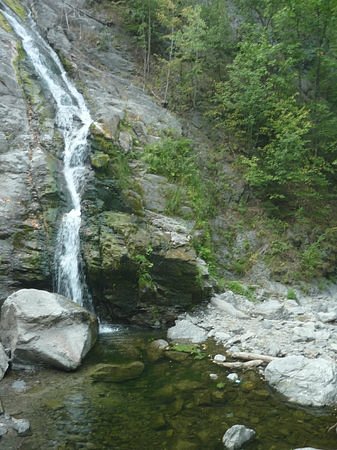 Lotrisor Waterfall image