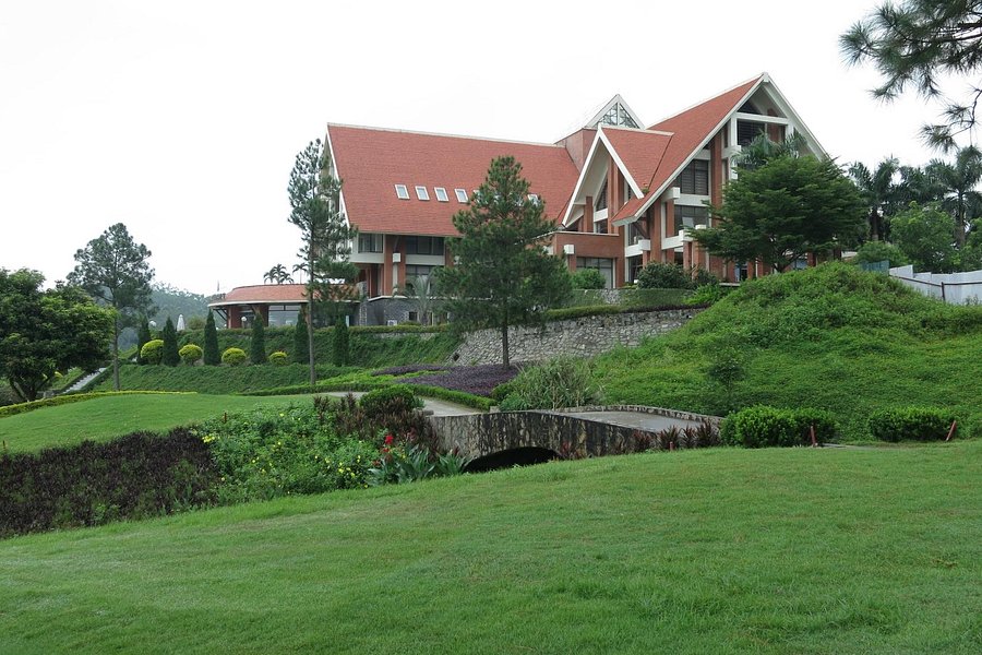 Tam Dao Golf & Resort image