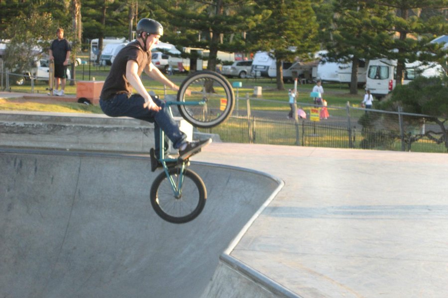 Skate Board Park image