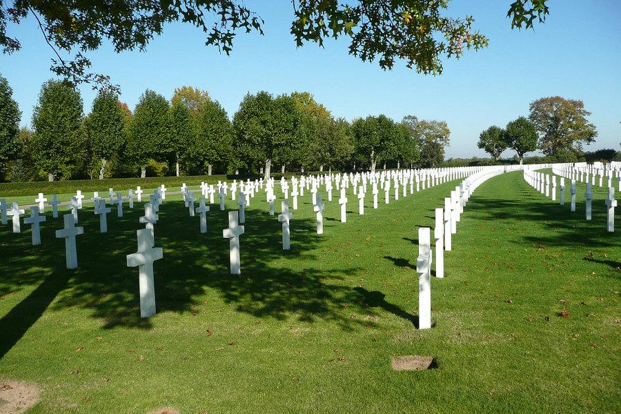 Netherlands American Cemetery and Memorial image