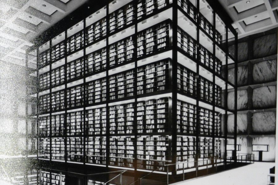 Beinecke Rare Book & Manuscript Library image