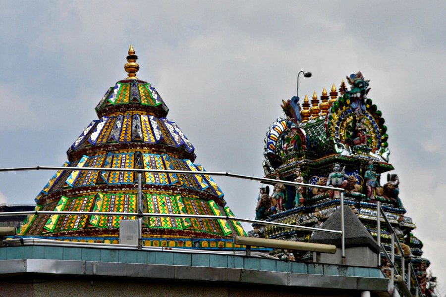 Arulmigu Sri Rajakaliamman Glass Temple image