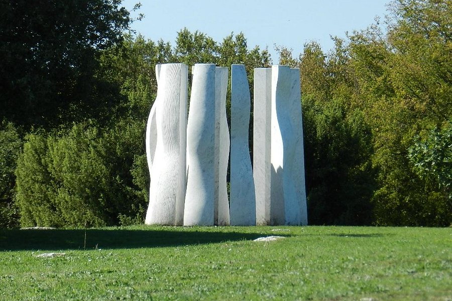 Skulpturenpark Vrsar image