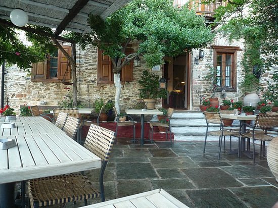 Things To Do in Ioannis Avrades Apartments, Restaurants in Ioannis Avrades Apartments