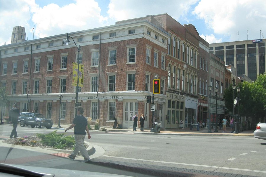 Lincoln-Herndon Law Offices State Historic Site image
