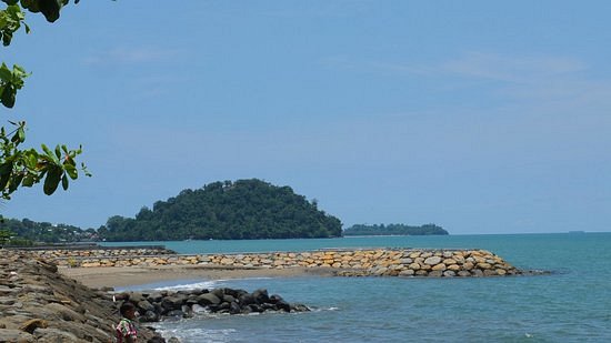 Pantai Padang Taplau image