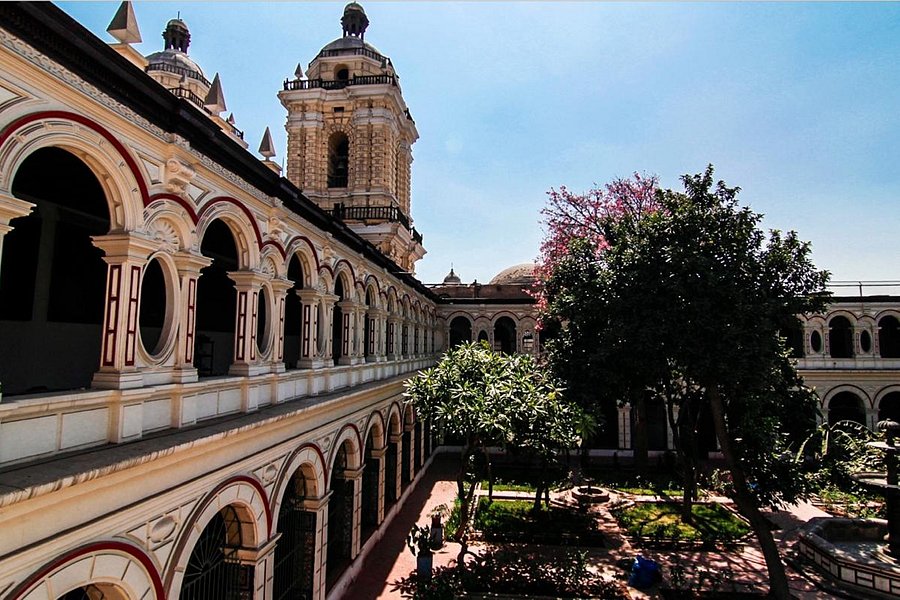 Museo Convento San Francisco y Catacumbas image
