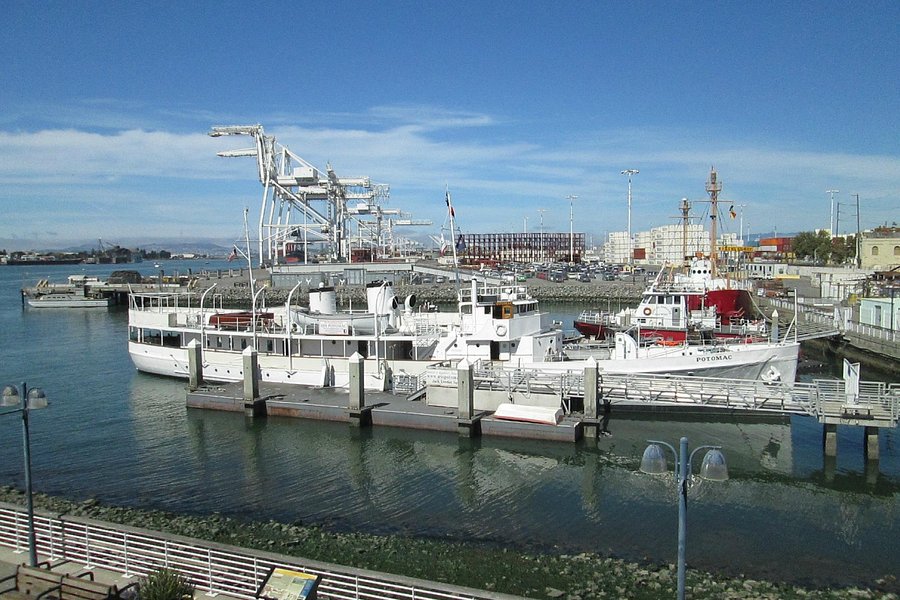 USS Potomac image