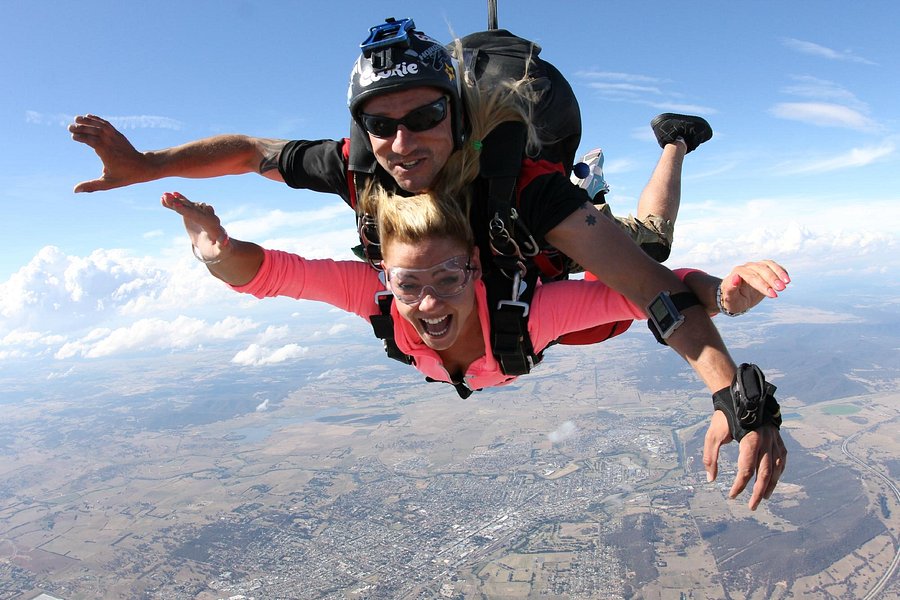 Adrenalin Skydive image