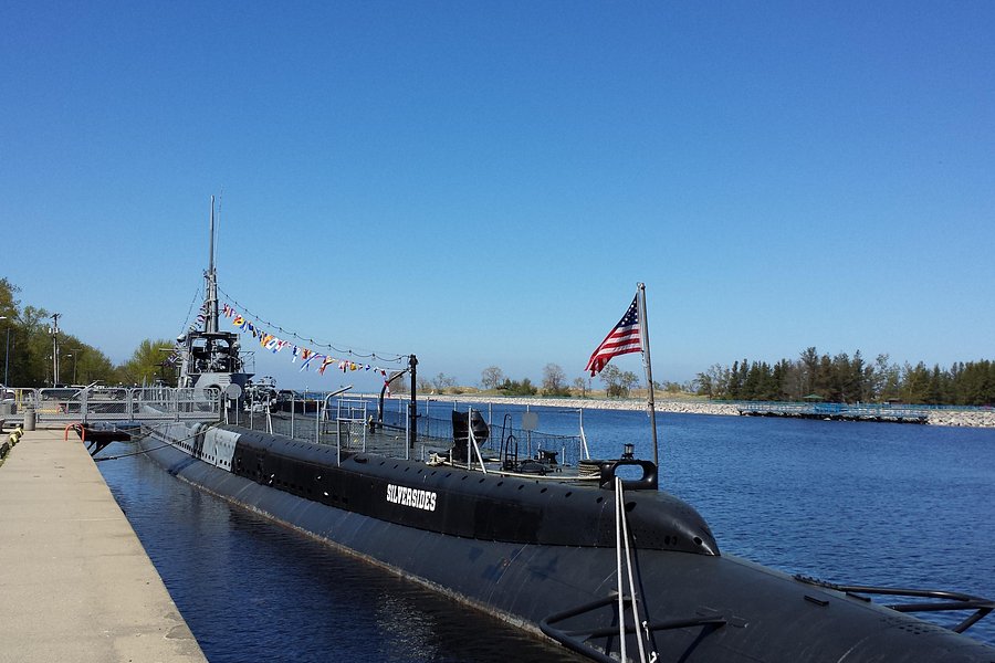 USS Silversides Submarine Museum image