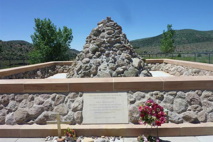 Mountain Meadow Massacre Memorial image