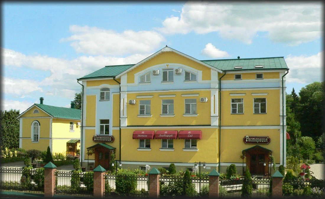 Things To Do in SММ-317, Restaurants in SММ-317