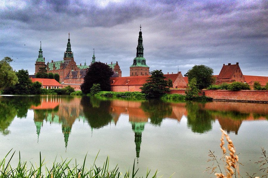Frederiksborg Castle image