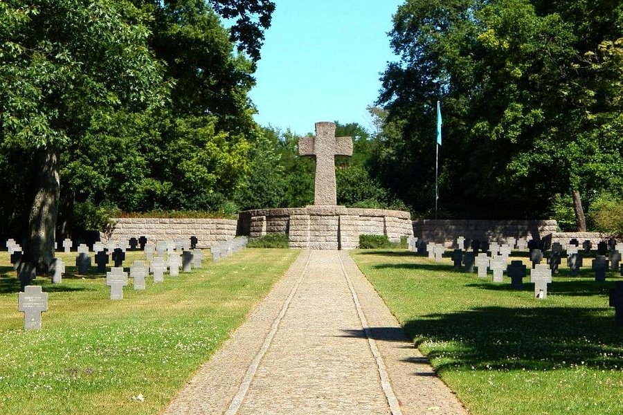 Sandweiler German Military Cemetery, Luxembourg image