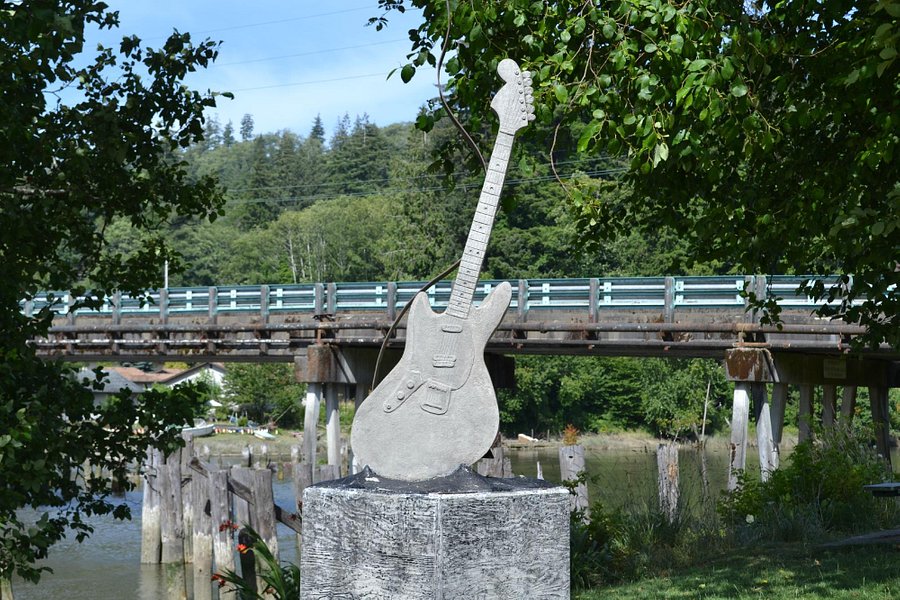 Kurt Cobain Memorial Park image