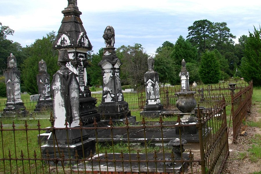 Shorter Cemetery image
