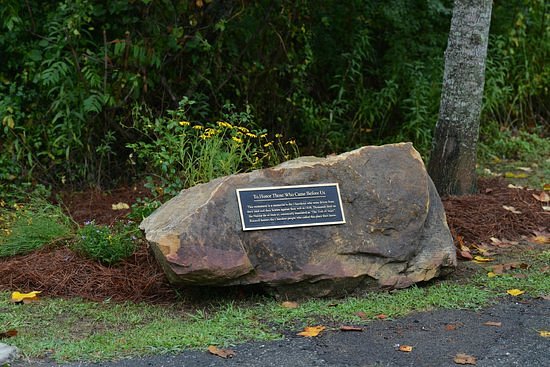 Roswell Cherokee Memorial image
