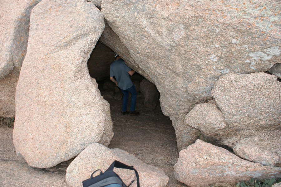 Enchanted Rock Cave image