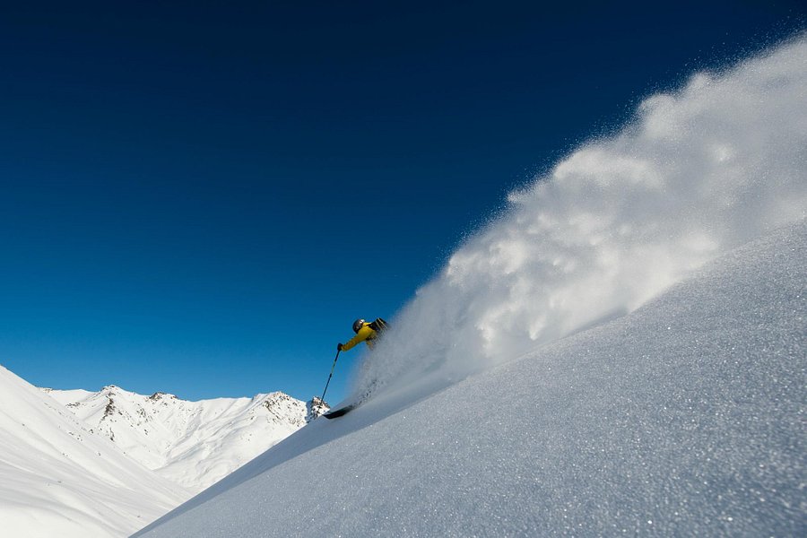 Majestic Heli Ski image