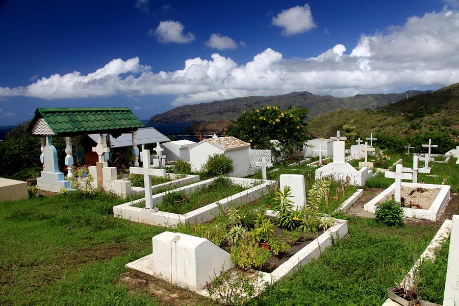 Calvary Cemetery image