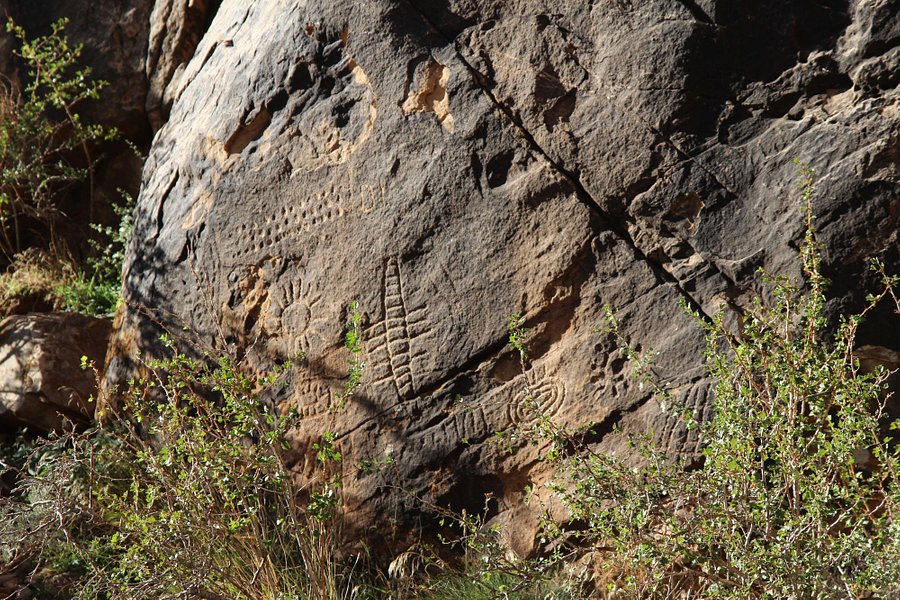 Parowan Gap Petroglyphs image