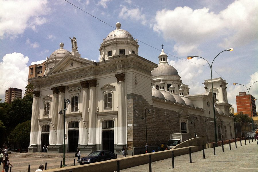 Iglesia de Santa Teresa image