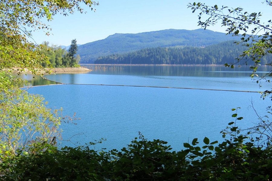 Hayward Lake Reservoir image