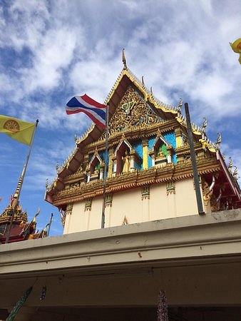 Luang Pho Phra Chao Ong Tue image