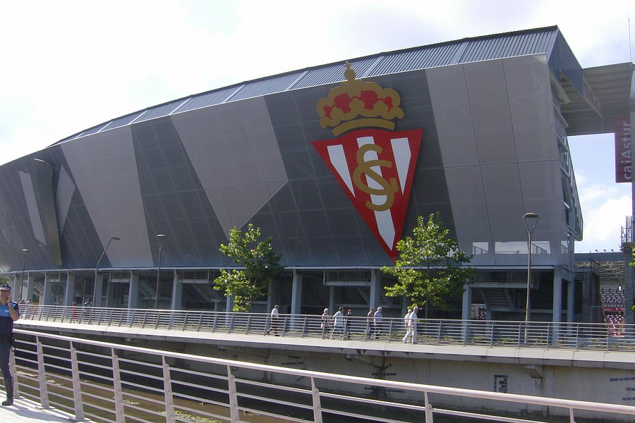 Estadio El Molinón image