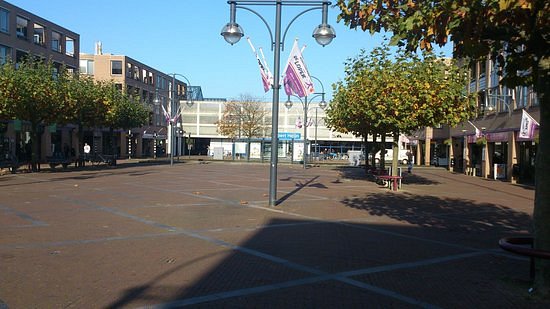 Winkelcentrum de Loper image