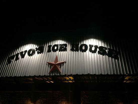 Pivo's Ice House image
