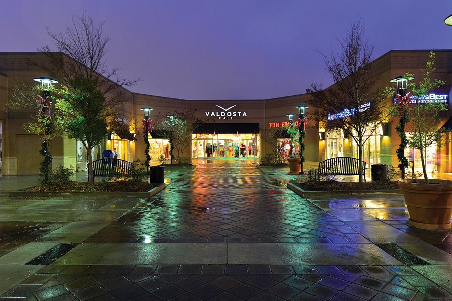 Valdosta Mall image