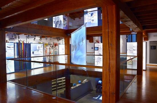 Museo del Esquí image